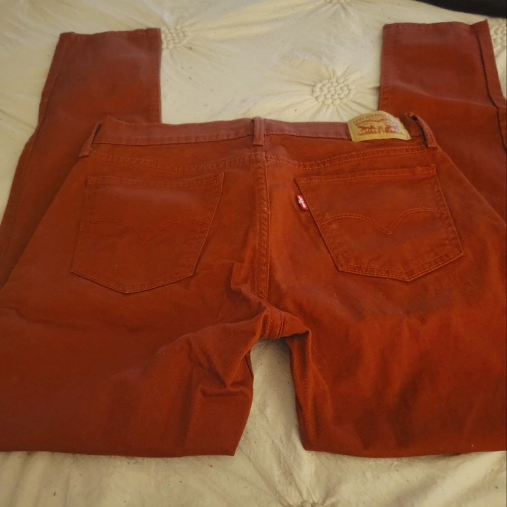Levi jeans